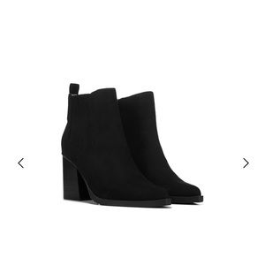 Madden Girl Momentt black boots